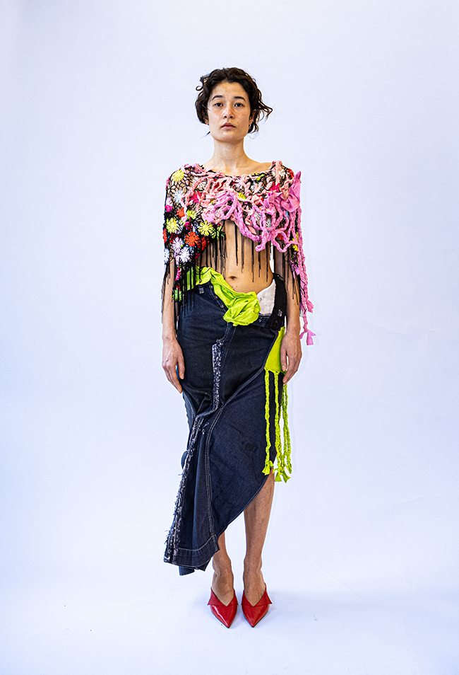 LOOK 3