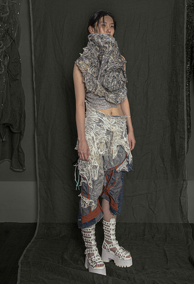 LOOK 6