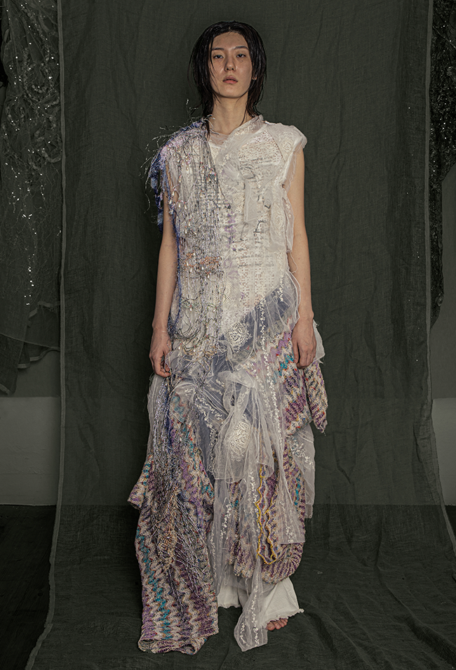 LOOK 8