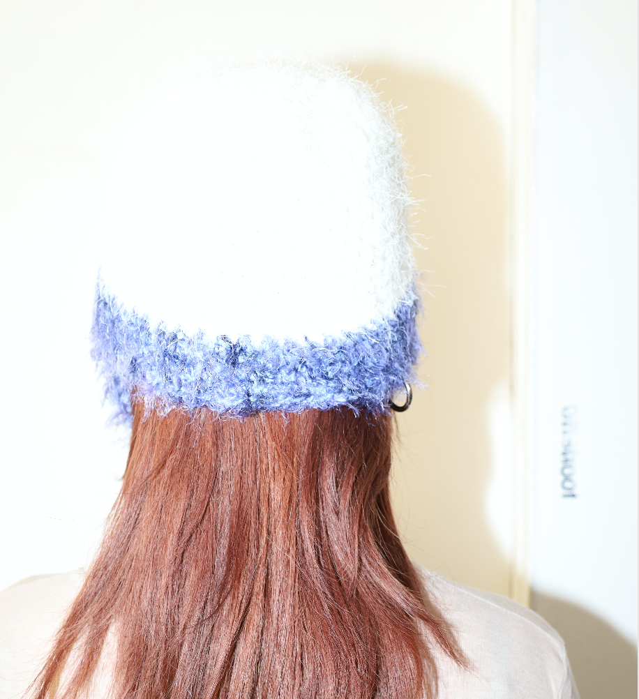 OFFSHOOT Hand-Knit Bonnet 천주옥 모자
