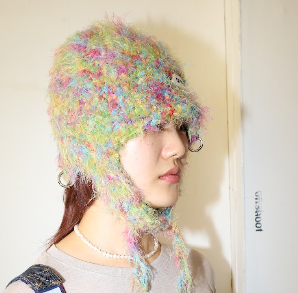 OFFSHOOT Hand-Knit Bonnet 천주옥 모자
