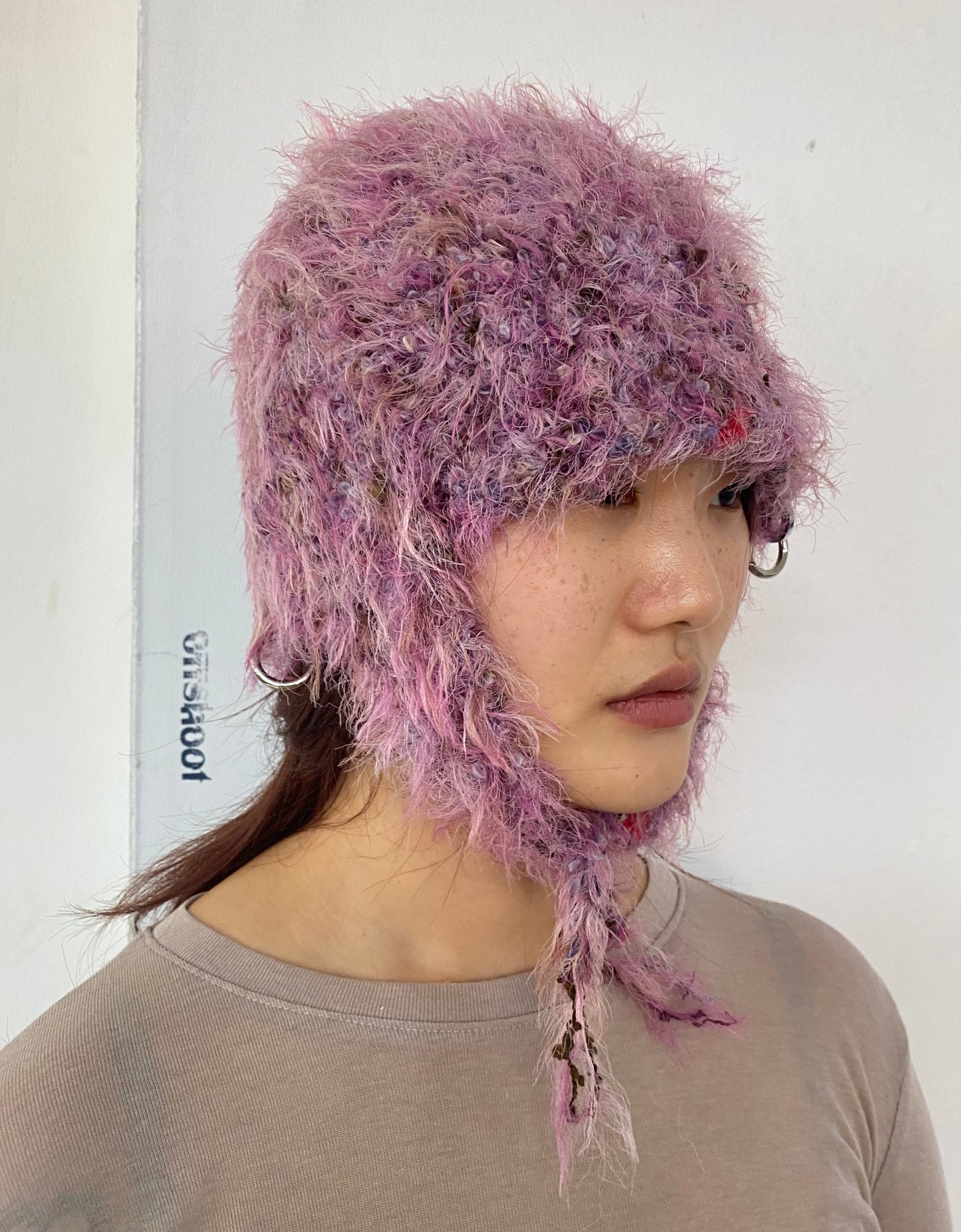 OFFSHOOT Hand-Knit Bonnet 천주옥 모자