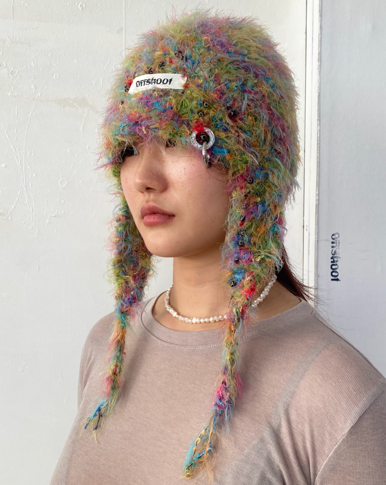 OFFSHOOT Hand-Knit Bonnet 천주옥 모자